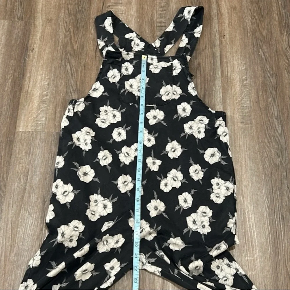 Smash + Tess The Rachel Romperalls in Midnight Bloom women’s size XS - Picture 10 of 11